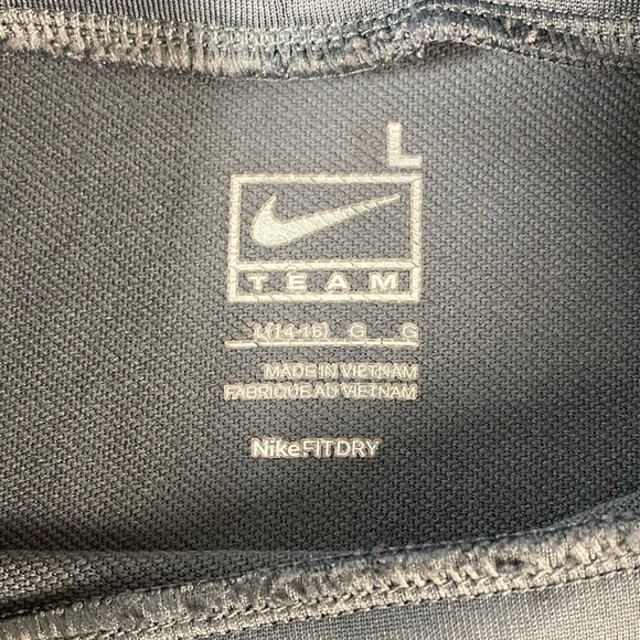 Nike F11 Fit Dry Children's Long Sleeve Top - Picture 7 of 9